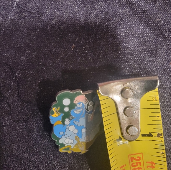 Disney Aladdin Color-Changing Mug with Aladdin/Jasmin 14oz & Pin! - Picture 10 of 12